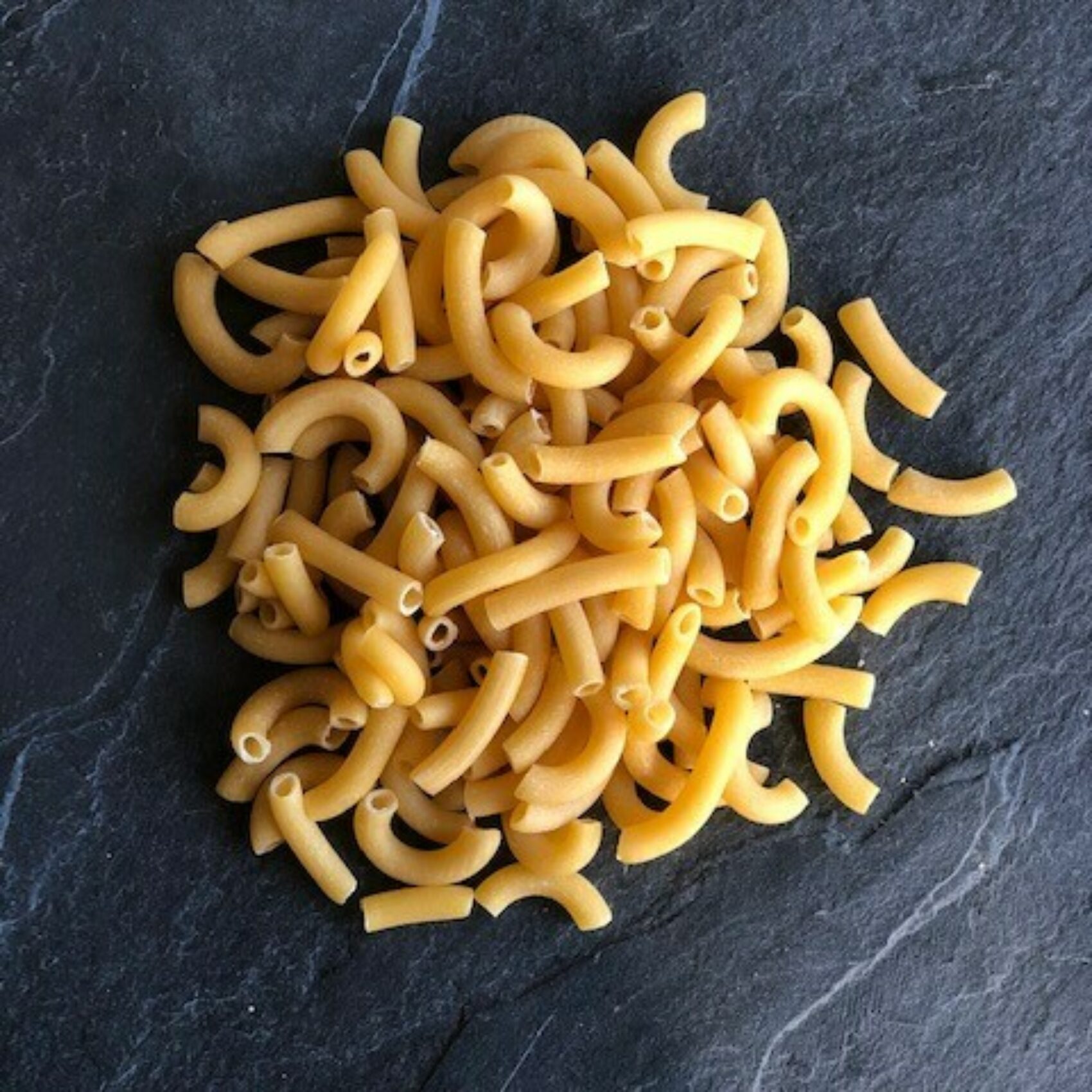 Macaroni pasta met ei (500 gram)